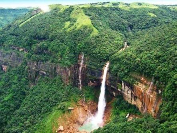 Experience 2 Days 1 Night Cherrapunjee Tour Package